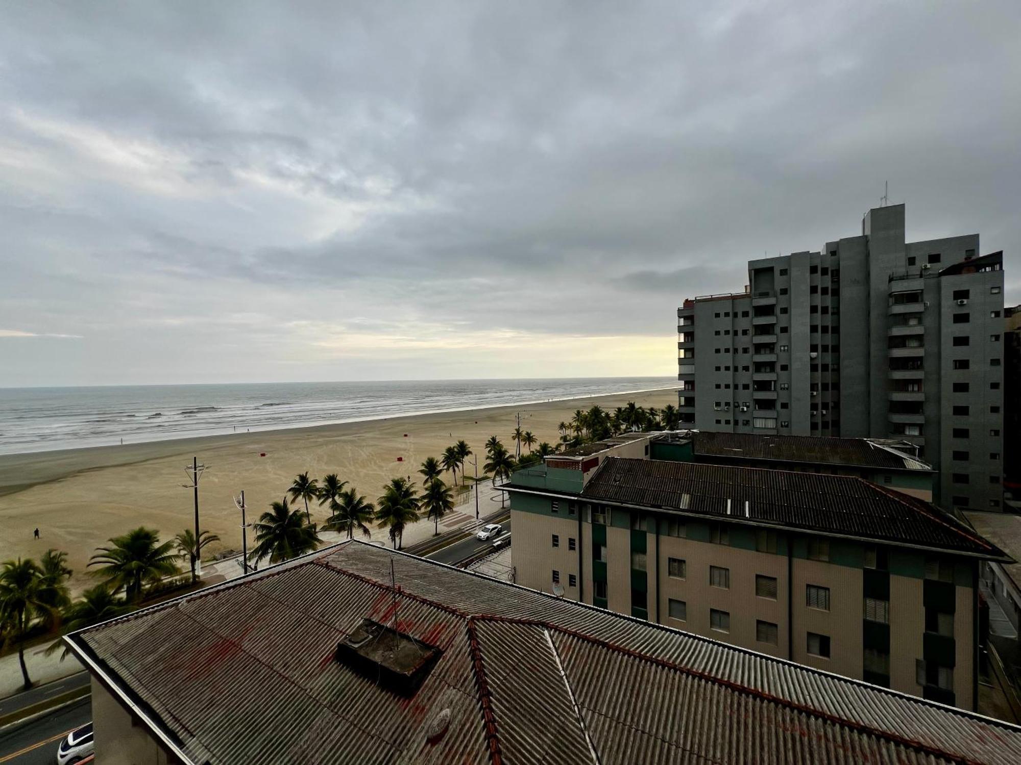 Em Grande - Aviacao * Praia Grande (Santos)